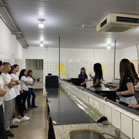 Turma do 3º ano de MSI apresenta curso a estudantes visitantes do programa PartiuIF